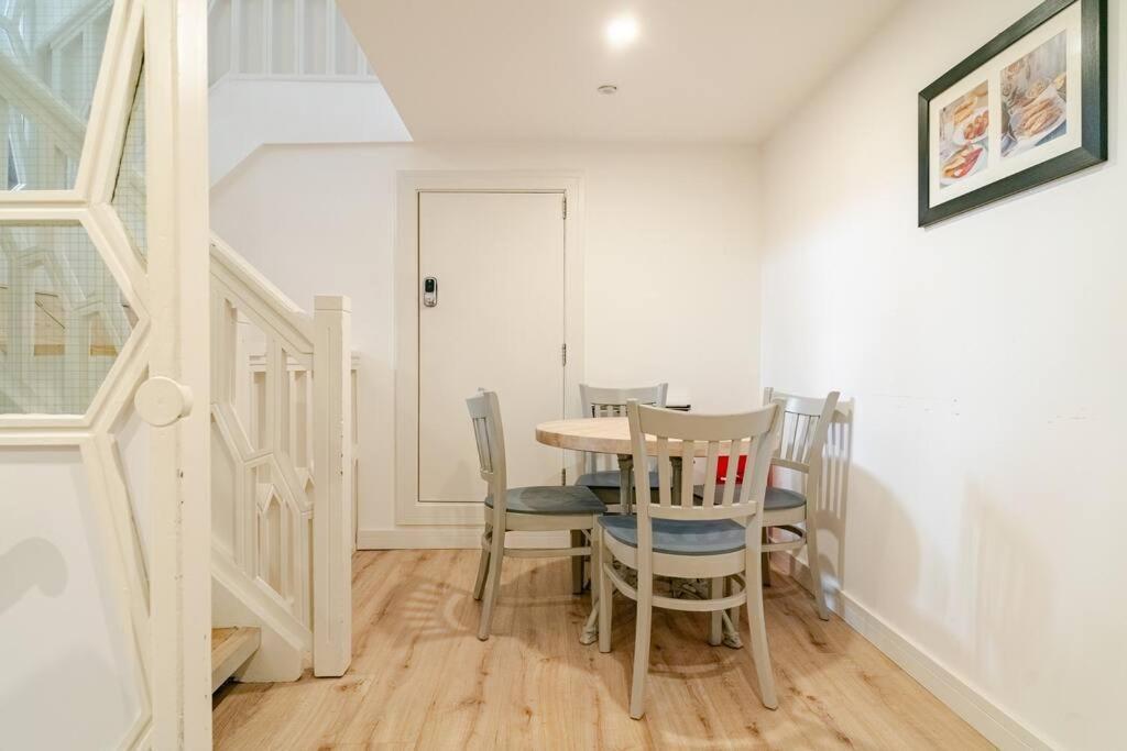Stunning 2 Bed Apartment, Heart Of The Barbican Plymouth Exterior foto