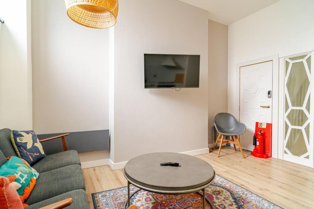 Stunning 2 Bed Apartment, Heart Of The Barbican Plymouth Exterior foto